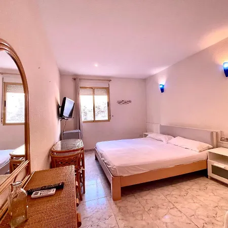 Hotel Chinasol Cost